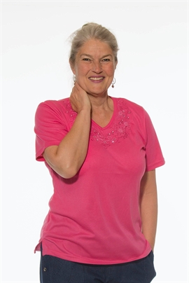 Reflect Ensfarvet pink dame t-shirt med V-hals og broderi
